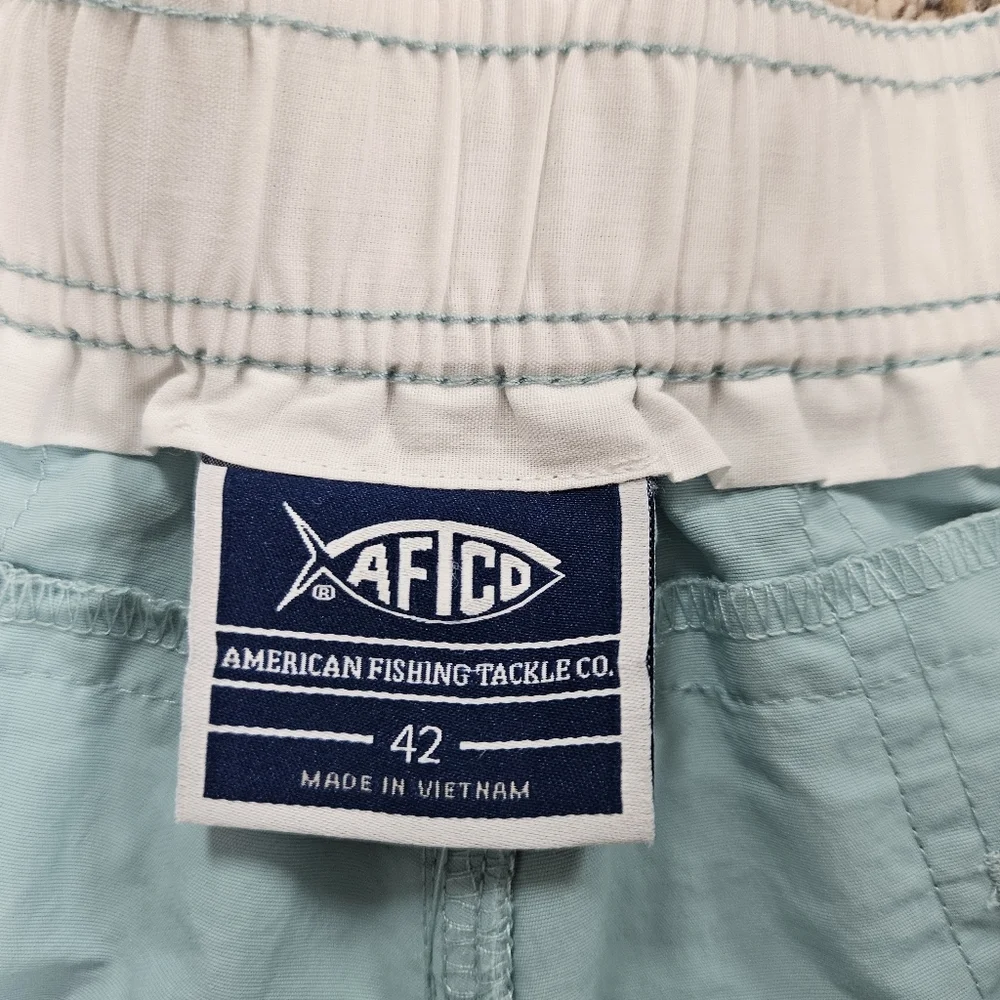 Men's AFTCO Bluewater The Original Fishing Shorts Green Size 42 - Picture 2 of 4